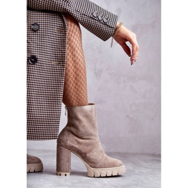 Botas Ante Tacón Alto Beige Elia 5