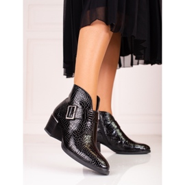 Vinceza Botas de mujer en un poste Shelovet bajo con hebilla. negro 1 Vinceza Botas de mujer en un poste Shelovet bajo con hebilla. negro 1