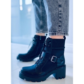 Botas negras de tacón con cordones Brooks negro 1