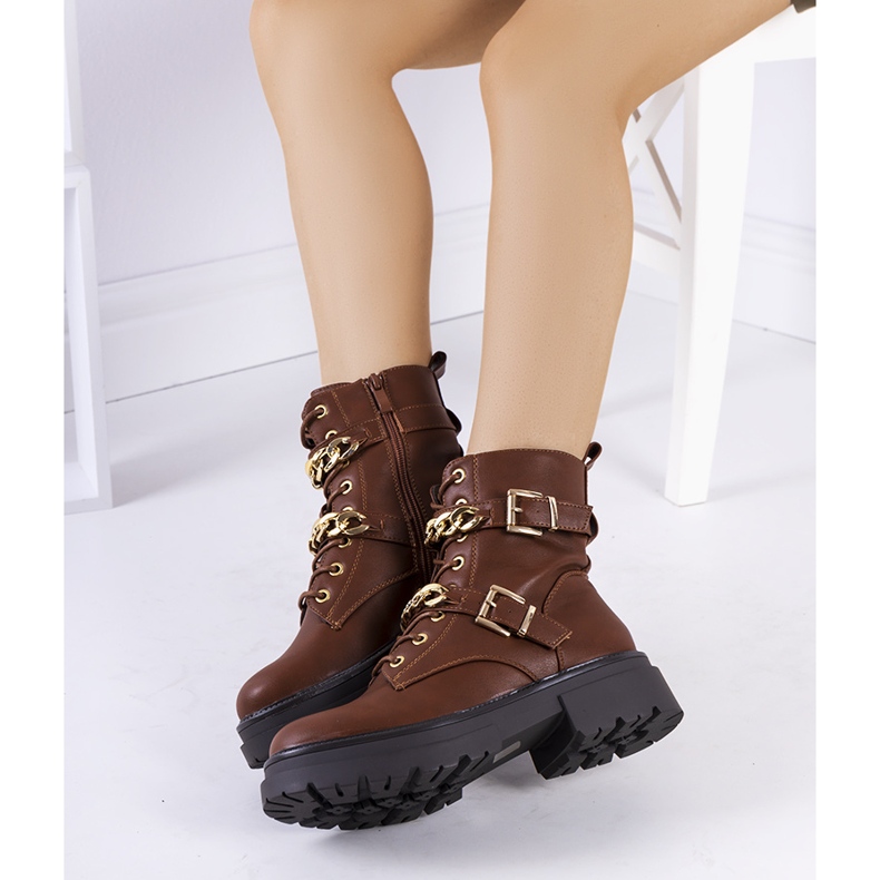 Botas marrones con cadenas Corinna marrón 1 Botas marrones con cadenas Corinna marrón 1
