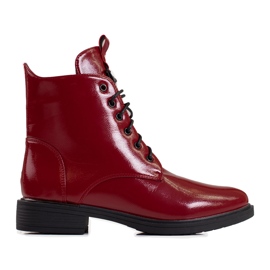 Botines rojos de mujer con cordones fabricados en charol ecológico 2