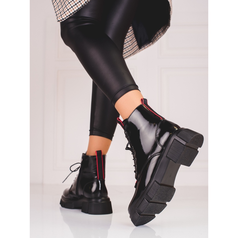 Botas Shelovet de mujer con cordones en lacado claro negro 1
