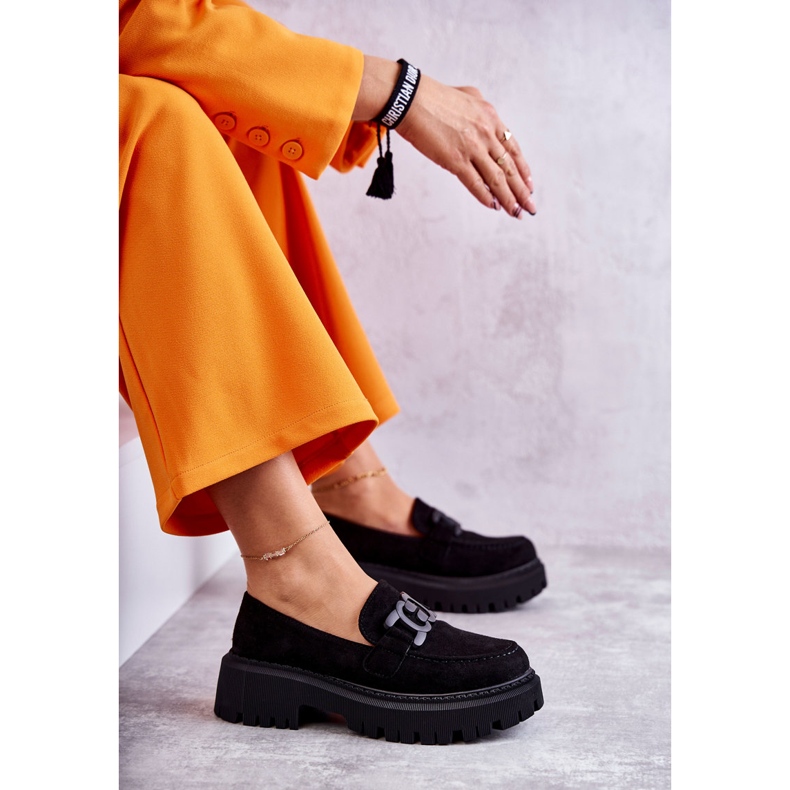 Zapatos De Mujer De Ante Con Adorno Negro 3