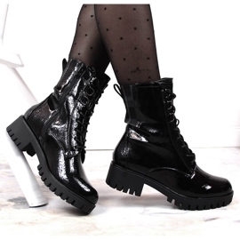 Botas trapper aisladas y lacadas en negro Jezzi JEZ369 5