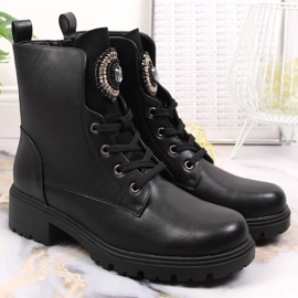 S.Barski Botas de mujer negras con abalorios con aislamiento negro S. Barski 2