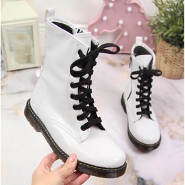Botas de niña barnizadas con aislamiento blanco Kornecki 6017 2