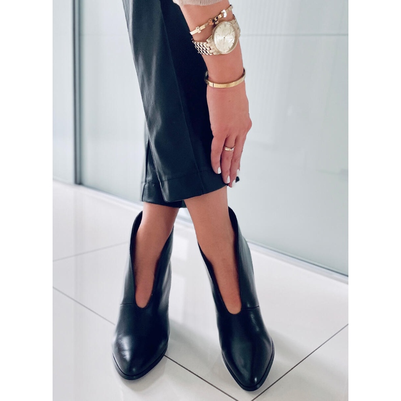 PA1 Recortar los tacones altos de Doris Black negro 1 PA1 Recortar los tacones altos de Doris Black negro 1