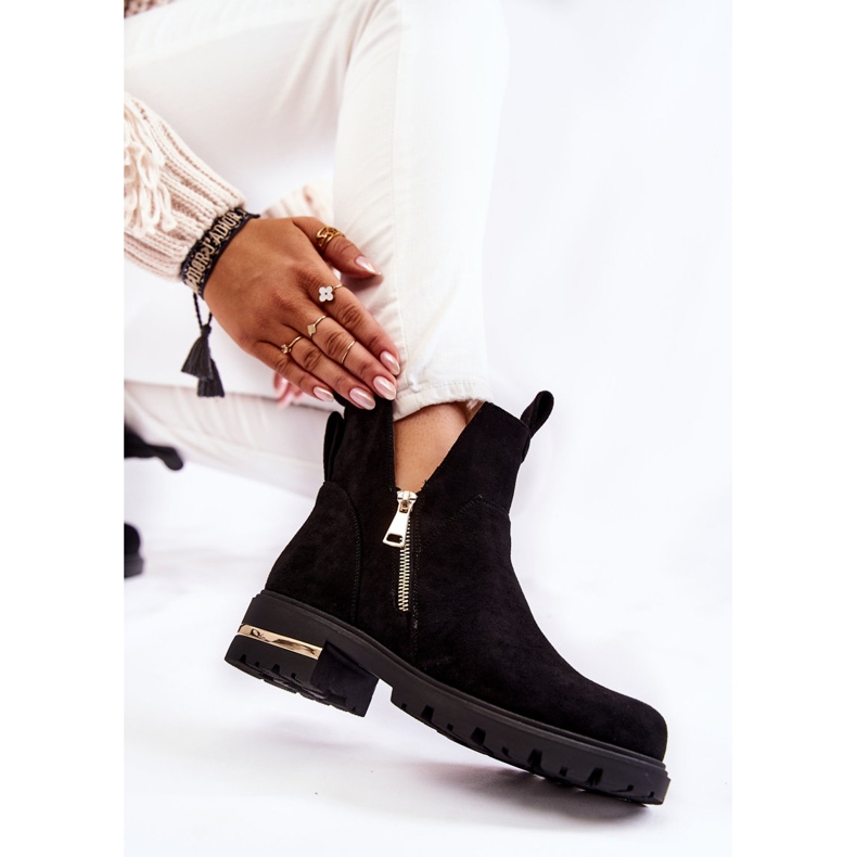 PG1 Botines negros de ante con recortes Klarissa 1 PG1 Botines negros de ante con recortes Klarissa 1