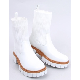 Botines con pala flexible Blanco Barrino 4