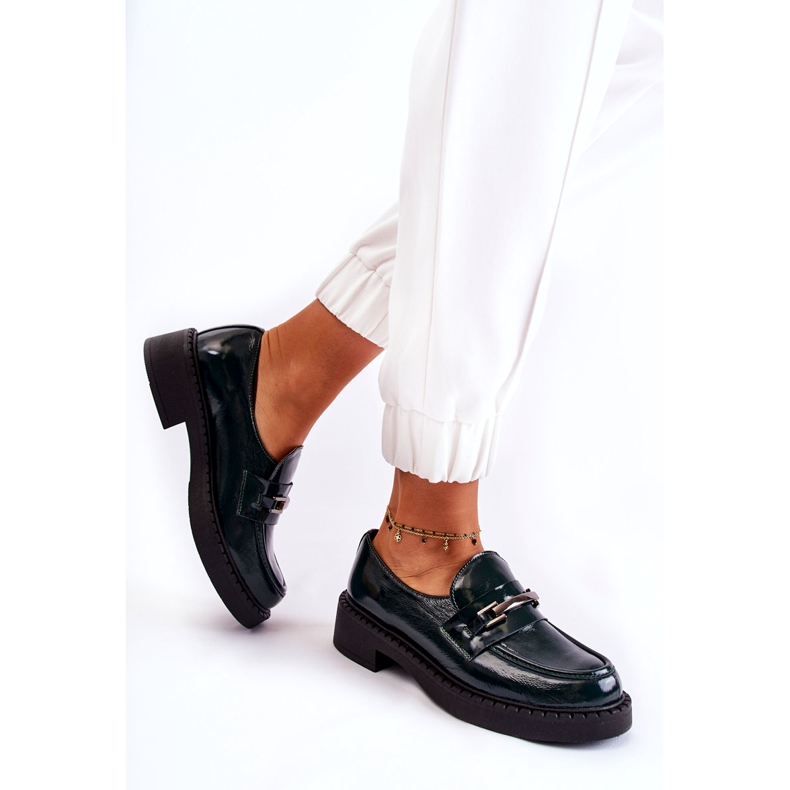 Lemar Zapatos de cuero para mujeres barnizados con una decoración plateada verde 2