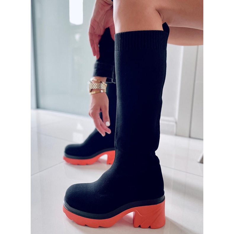 PA1 Parte superior de calcetín naranja Duff negro 1