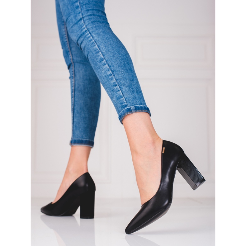 Bombas para mujeres en el poste negro de Shelovet. 1