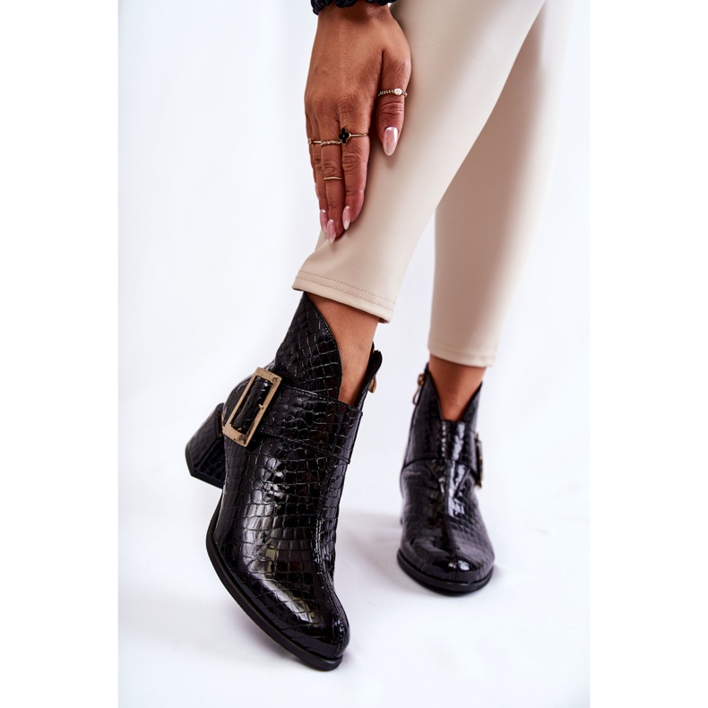 PA2 Botines Piel Cocodrilo Estampado Cremallera Negro Briana 1