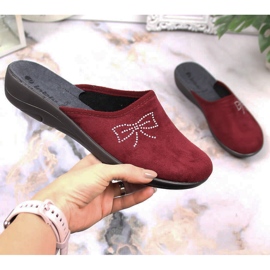 Cómodas zapatillas de casa de mujer llenas de Inblu burdeos rojo 5