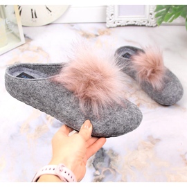 Cómodas zapatillas de estar por casa de mujer en fieltro con pompón Panto Fino gris 5