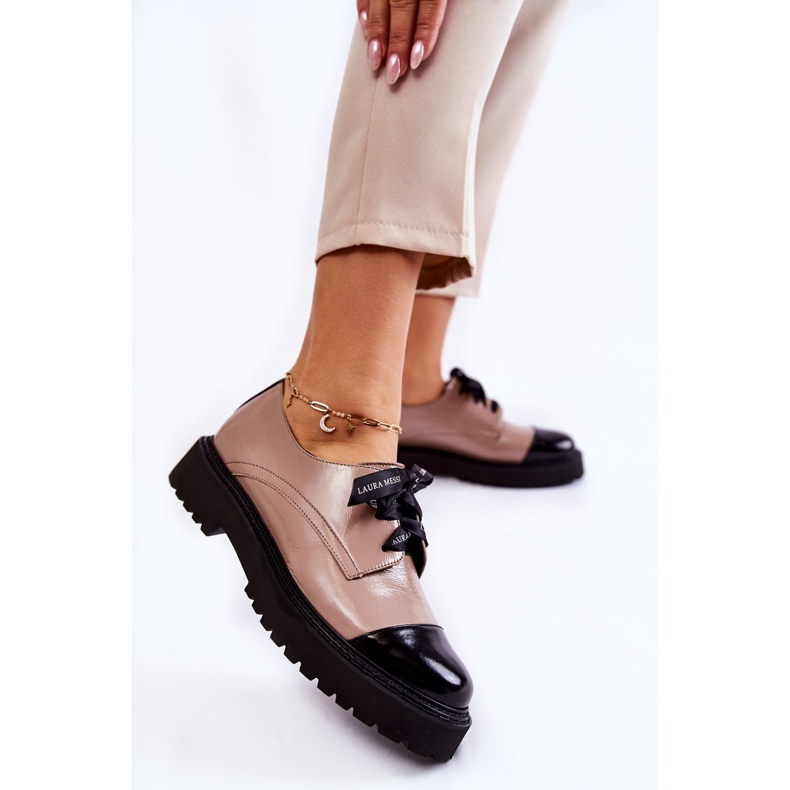 Zapatos Lacados con Cordones Laura Messi 2441 Beige marrón 1