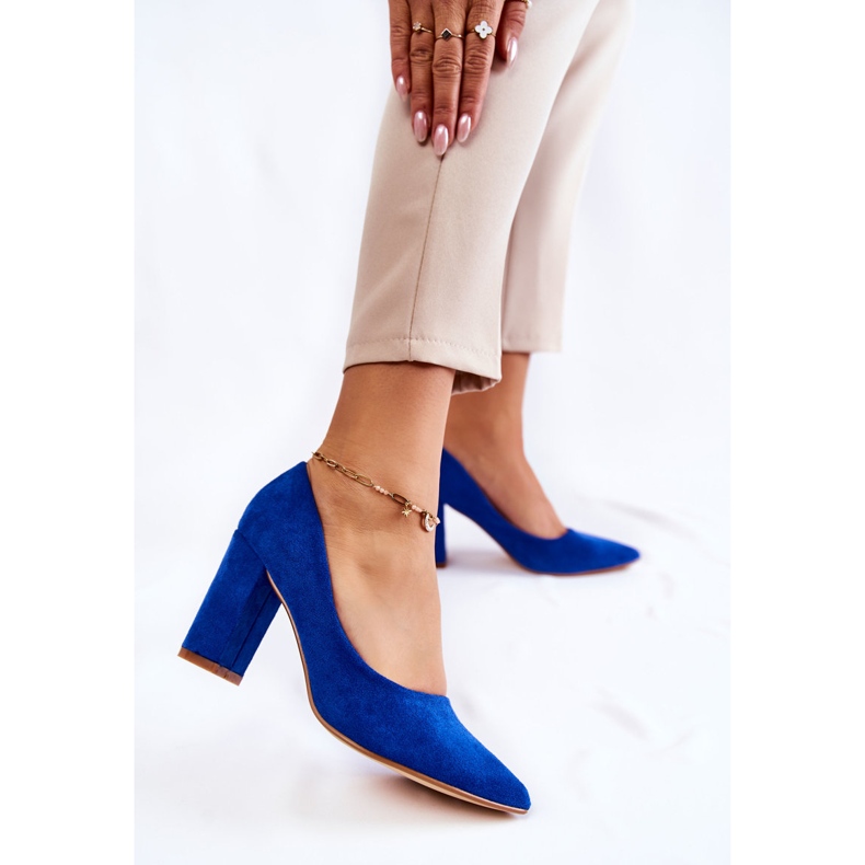 PS1 Bombas de gamuza clásicas en un tacón azul Kendra 2