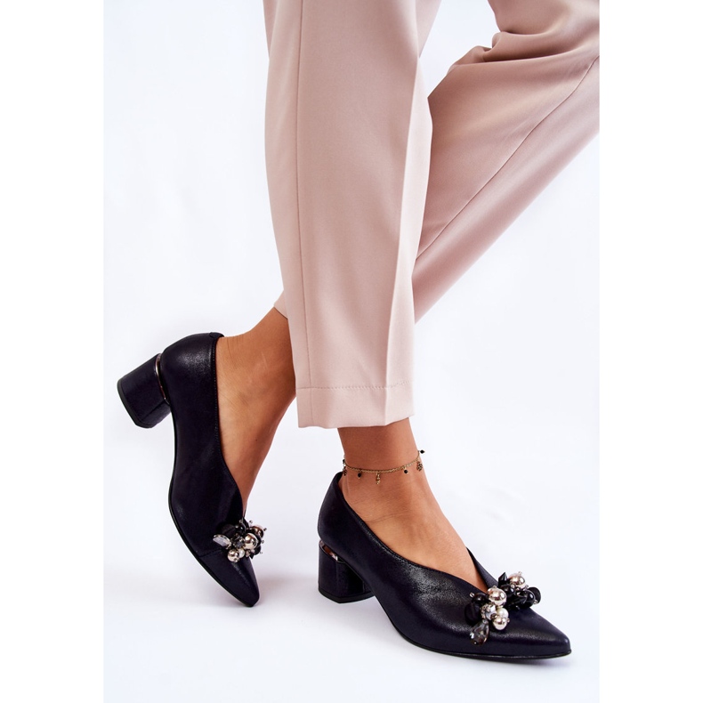 Salones De Piel Con Adorno Laura Messi 2487 Azul Marino 1