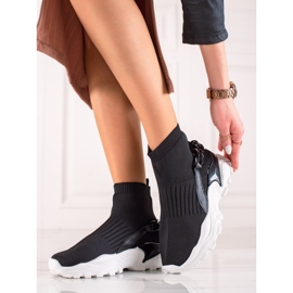 TRENDI Zapatillas de deporte de moda con un calcetín negro 2