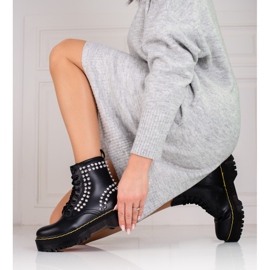 Botas negras de mujer en la plataforma Shelovet. negro 1