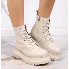 Botas de cuero en la plataforma de aislamiento beige Goe KK2N4066 3