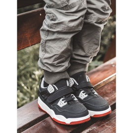 Deportivas Infantiles de Piel Negro y Rojo Marisa 10
