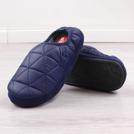 Pantuflas de hombre, aisladas con una banda elástica, azul marino Big Star KK174364 2 Pantuflas de hombre, aisladas con una banda elástica, azul marino Big Star KK174364 2