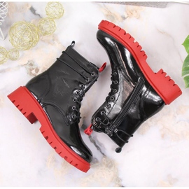 Botas lacadas con suela roja y con aislamiento negro Laura La.Fi 6