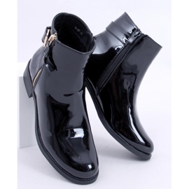 PA1 Botas lacadas Frankie Negro 1