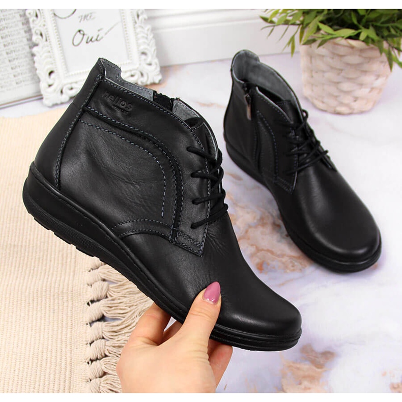 Botines insulados en piel negro Helios 612-2 1 Botines insulados en piel negro Helios 612-2 1