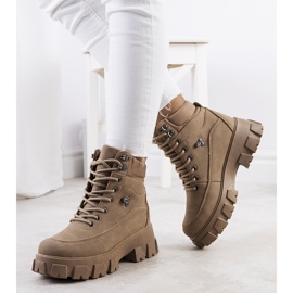 Botas de montaña de mujer Bisa marrones beige 1 Botas de montaña de mujer Bisa marrones beige 1