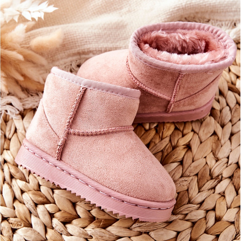 Botas de nieve aisladas. Botas rosadas para niñas 20213-D 2