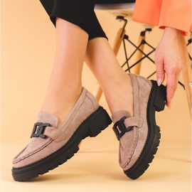 Mocasines mujer Shelovet beige sobre plataforma negra 2