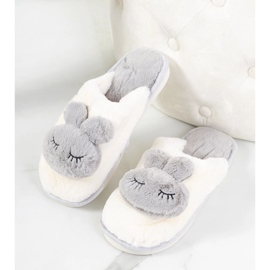 Pantuflas grises con conejo Conejo blanco 1 Pantuflas grises con conejo Conejo blanco 1