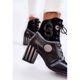 Botas de mujer en piel Maciejka 05599-01 Negro multicolor 4