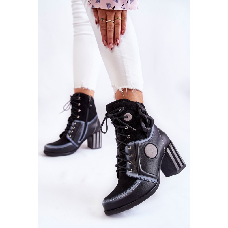 Botas de mujer en piel Maciejka 05599-01 Negro multicolor 2