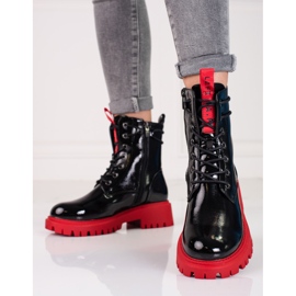 Trabajadoras de Shelovet con suela roja. negro 2