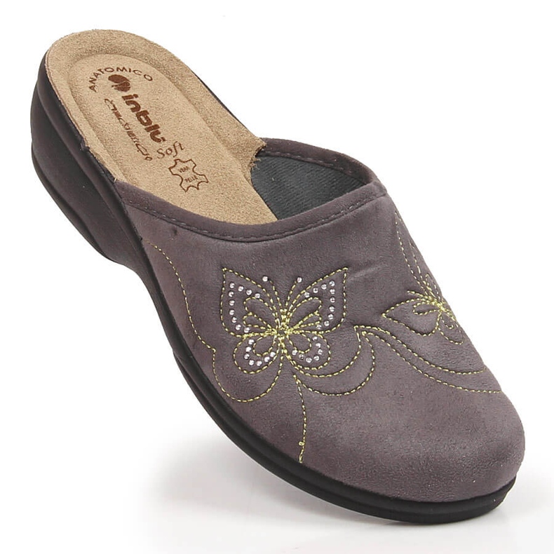 Cómodas zapatillas de estar por casa de terciopelo gris Inblu para mujer 1