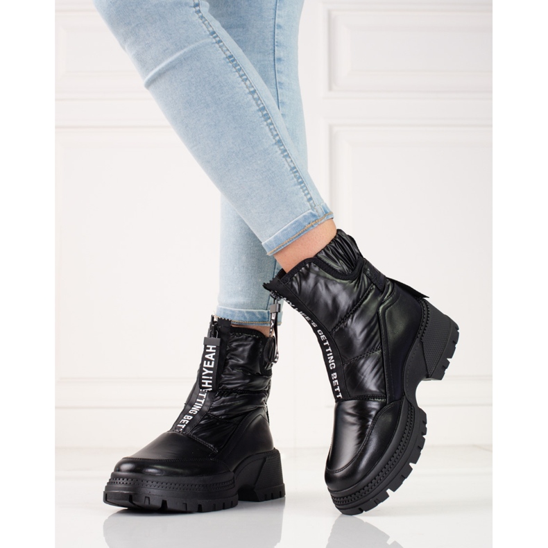 Botas de nieve negras para mujer en la plataforma Shelovet. negro 1