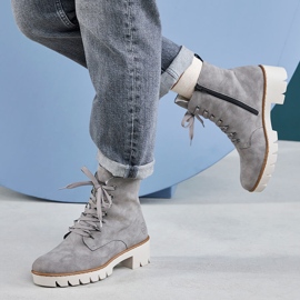Cómodas botas de plataforma gris cálido Rieker X5701-40 para mujer 2 Cómodas botas de plataforma gris cálido Rieker X5701-40 para mujer 2