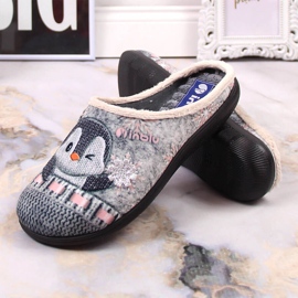Cómodas zapatillas de estar por casa calentitas para mujer con el pingüino de Inblu gris 4