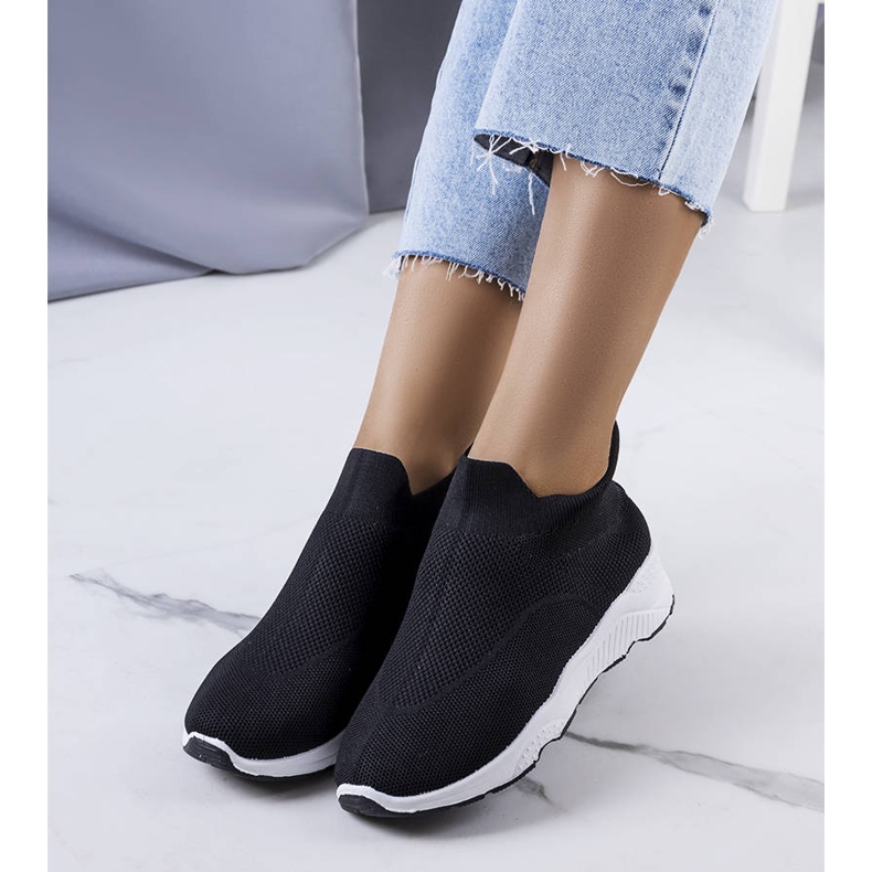 BM zapatillas tobilleras Roes en negro 1