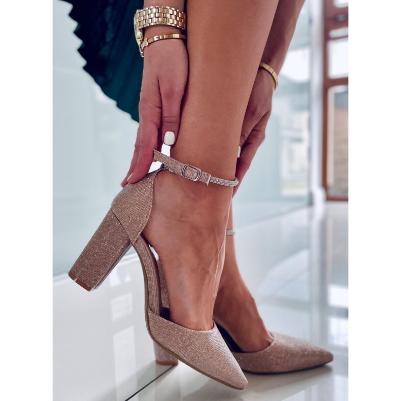 PA1 Bombas formales en el puesto de Orchid Champagne dorado 1