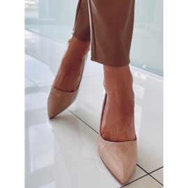PA1 Anika Khaki zapatos de salón de mujer lacados beige 3