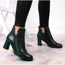 Botas de mujer lacadas sobre poste de cocodrilo, con aislamiento verde Jezzi 5