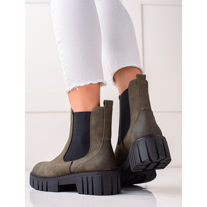 Botines Chelsea fabricados en piel ecológica de Sergio Leone verde 2