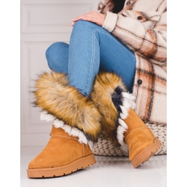 Mucílagos shelovet de mujer con pelo marrón 1