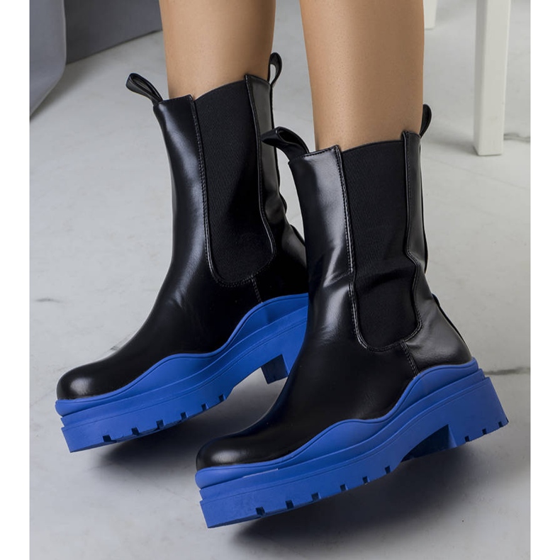 BM Botas negras sobre suela Jadiel azul negro 1