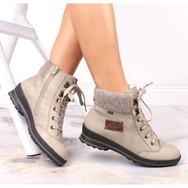 Botas aislantes mujer impermeables cómodas beige Rieker Z2430-60 1