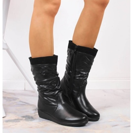 Botas mujer cómodas, arrugadas, con aislamiento negro Sabatina 3